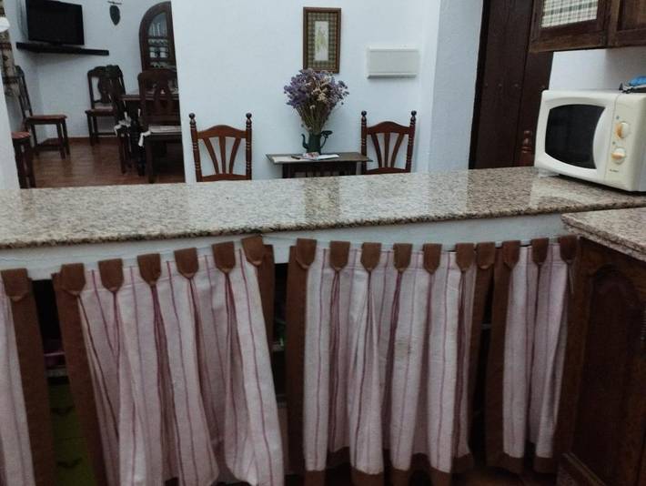 Casa de vacaciones para 13 personas, con piscina además de vistas y jardín, Se admiten mascotas en Provincia de Badajoz - 4