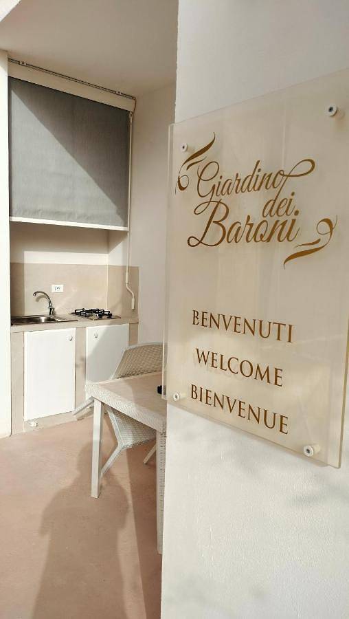 B&b per 3 persone, con panorama e giardino in Racale