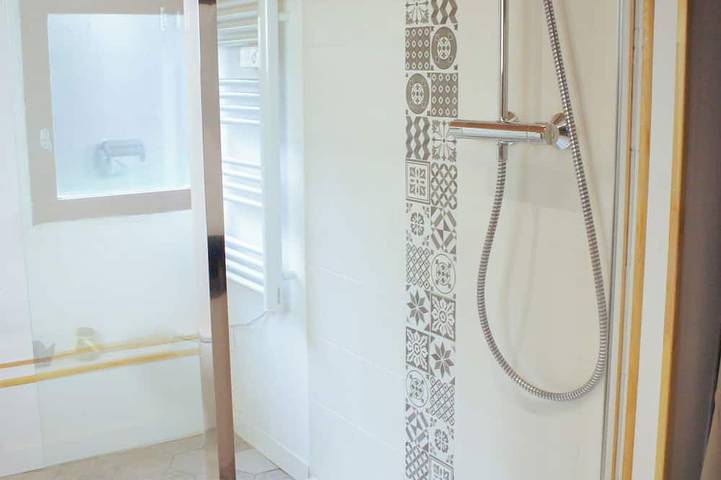 Gîte pour 2 personnes, avec jacuzzi et terrasse dans Montgilbert - 2