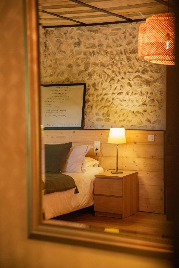 Maison d’hôte pour 3 personnes, avec jardin ainsi que piscine et vue à Violès - 3