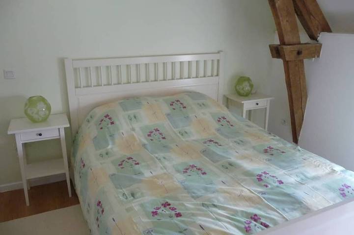 Location de vacances pour 8 personnes, avec terrasse et jardin à Fajoles - 2