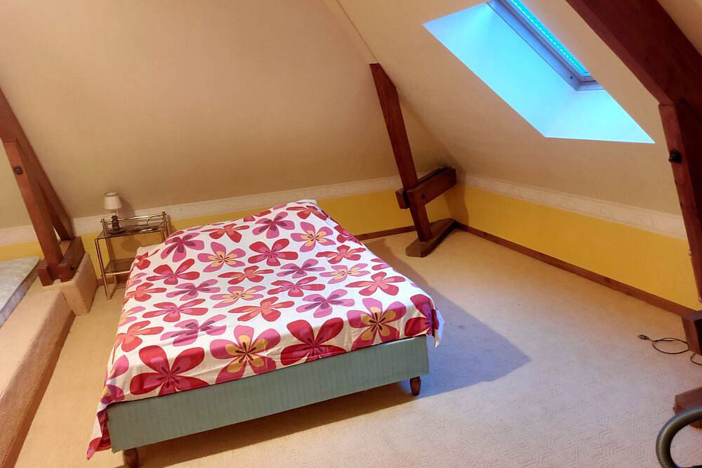 Grande et Belle Maison de Campagne  a 5 minutes de Gueret - Ideal pour familles in Sainte-Feyre, Région de Guéret