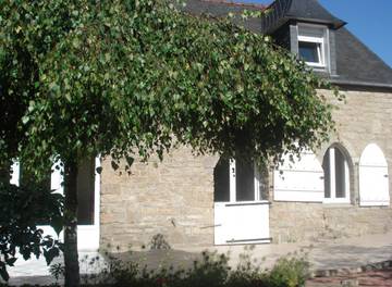 Gîte pour 4 personnes, avec jardin à Fouesnant