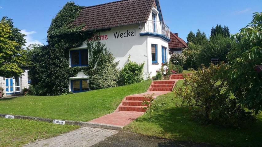 Ferienhaus für 8 Personen, mit Balkon und Terrasse