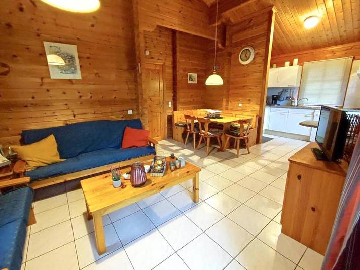 Gîte pour 6 personnes, avec piscine à Mauroux - 4
