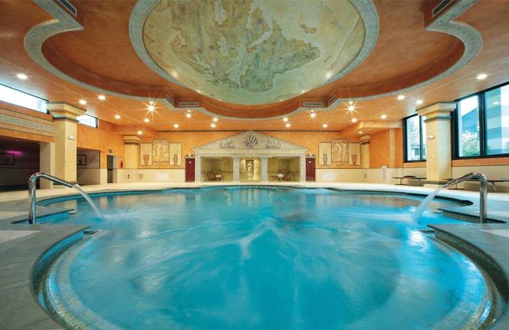 Appartamento per 2 persone, con Idromassaggio e Giardino nonché Piscina e Sauna a Pescantina