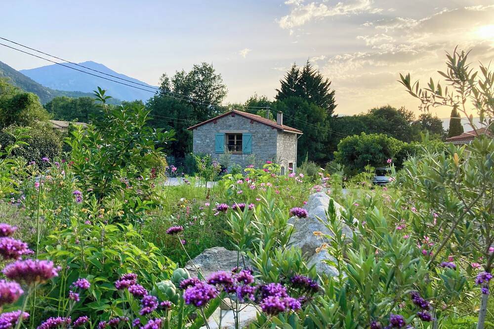 Gîte calme charme piscine 1h Argeles sur Mer in Vernet-les-Bains, Parc naturel régional des Pyrénées catalanes