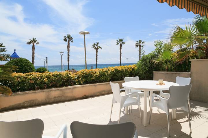 Ferienwohnung für 5 Personen, mit Terrasse und Pool in Miami Platja - 2