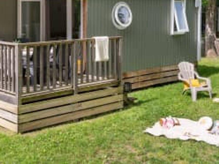 Camping Sandaya Les Rivages - Mobile home 4 persons - Cottage Pâquerette 4p 2ch 1sdb *** in Millau, Parc naturel régional des Grands Causses