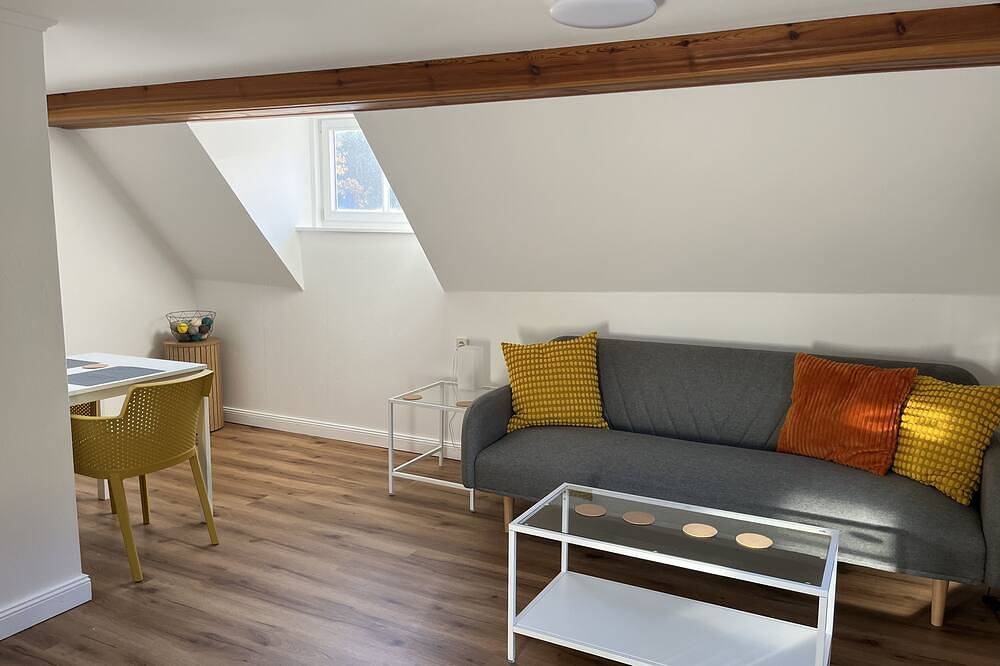 Ganze Wohnung, Light and airy apartment in Umgebindehaus in Jonsdorf, Zittauer Gebirge