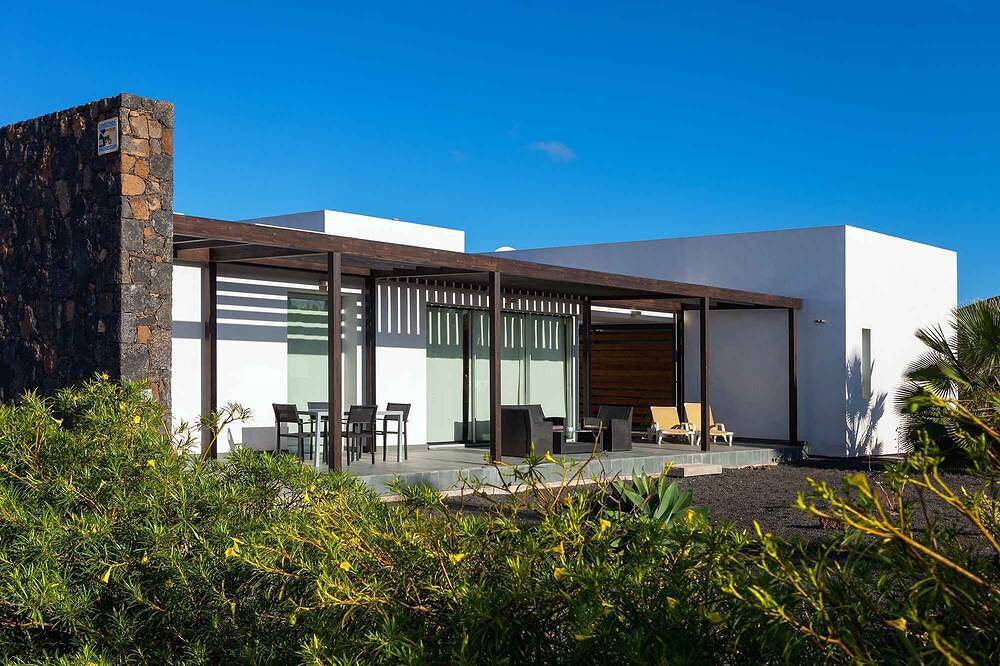 Luxusvilla 4-5 Personen. Wifi. An 8km herrlichen Stränden. Wunderbare Aussicht in Lajares, La Oliva