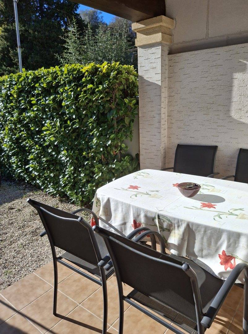Appartement entier, 3 pièces dans belle propriété calme, Rdj clim Parking (Papillon) in Saint-Paul-de-Vence, Région de Cannes