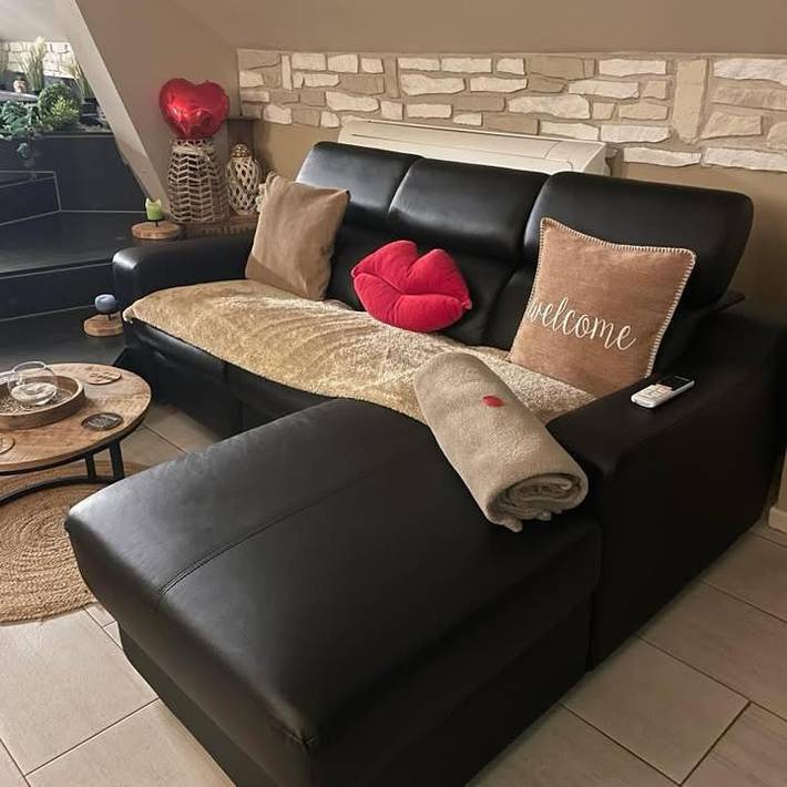 Gîte pour 4 personnes, avec piscine et sauna ainsi que balcon et jacuzzi à Theux - 4