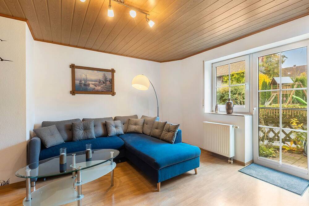 Ganze Wohnung, Ferienwohnung Schönhals mit privater Terrasse, privatem Garten und Wlan in Herbstein, Vogelsberg Region