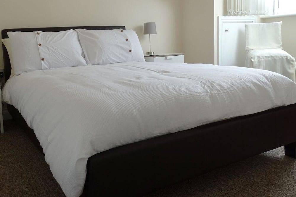 2 Carlton Mews, family friendly, country holiday cottage in Exmouth in Exmouth, Devon