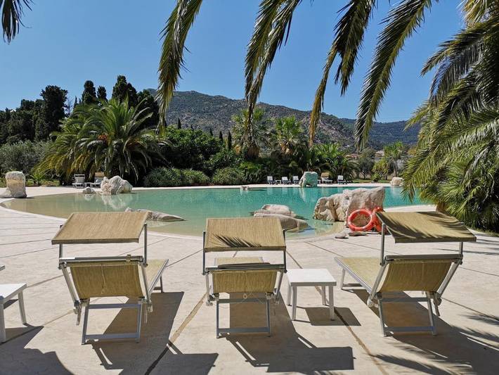 Hôtel pour 2 personnes, avec vue et bassin pour enfant ainsi que piscine et jardin à Guspini - 3