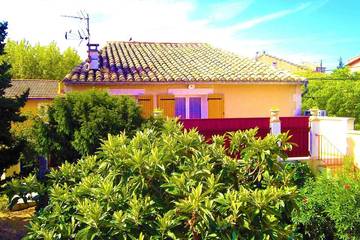 Gîte pour 2 personnes, avec terrasse à Vedène