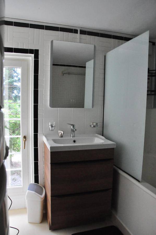 Chambre d’hôte pour 2 personnes, avec jardin ainsi que vue et terrasse à Sadirac - 2