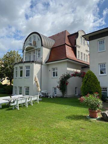 Hotel für 2 Personen, mit Terrasse und Garten in Wittenburg