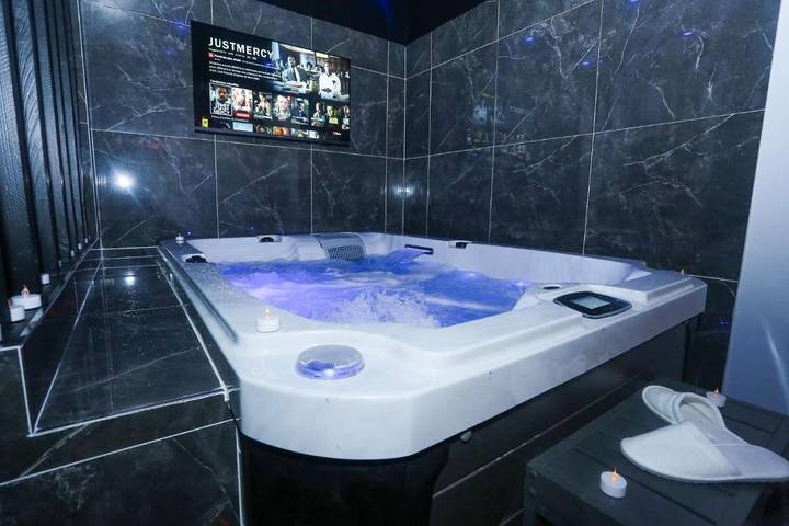 Appartement de vacances pour 2 personnes, avec Jacuzzi ainsi que Sauna et Vue