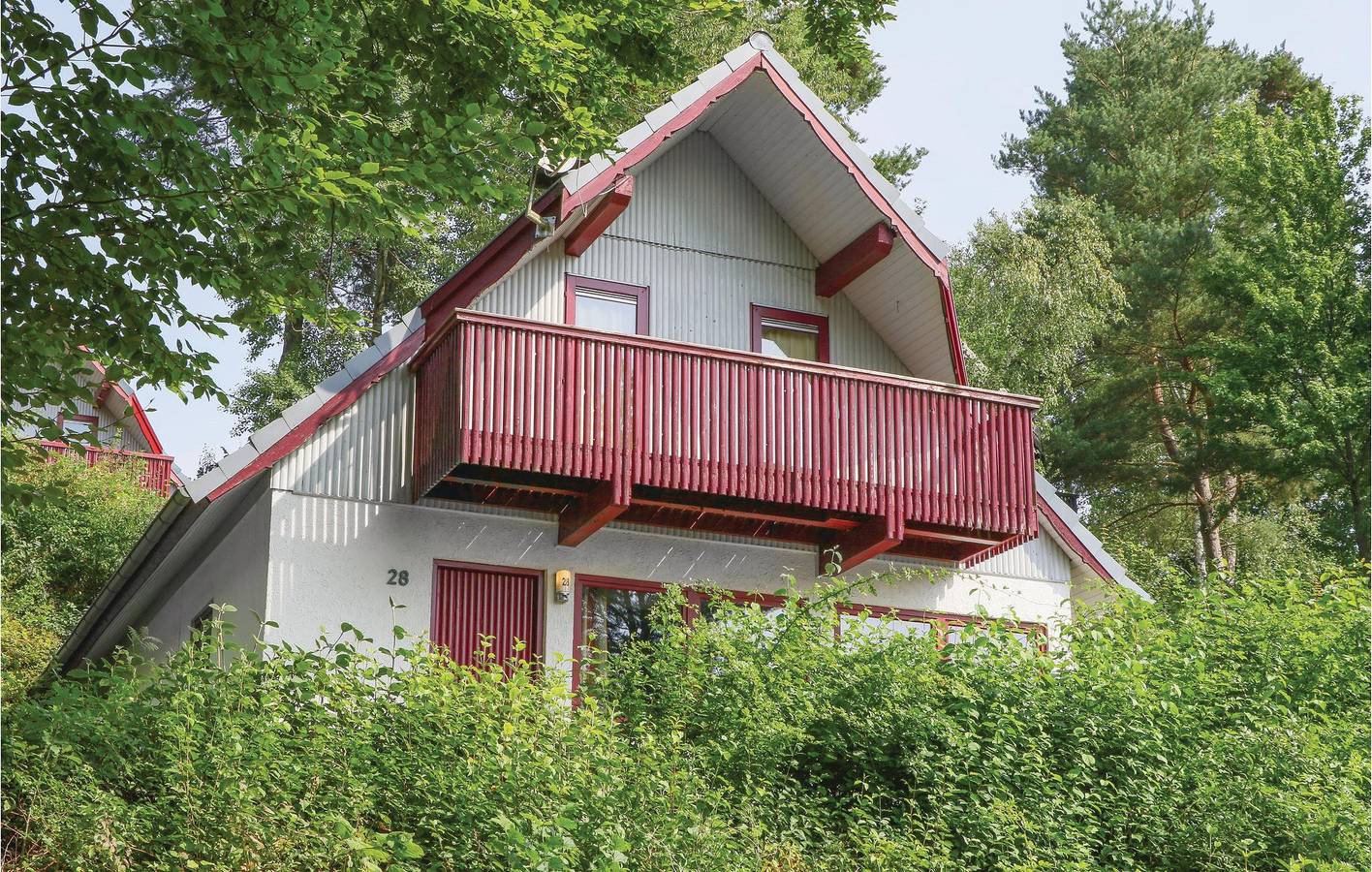 Moderne Wohnung mit Terrasse, Parkplatz 2,5km von Ibra in Reimboldshausen, Kirchheim