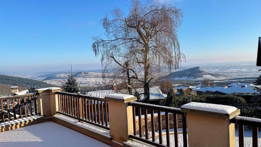 Gîte pour 6 personnes, avec jardin et terrasse