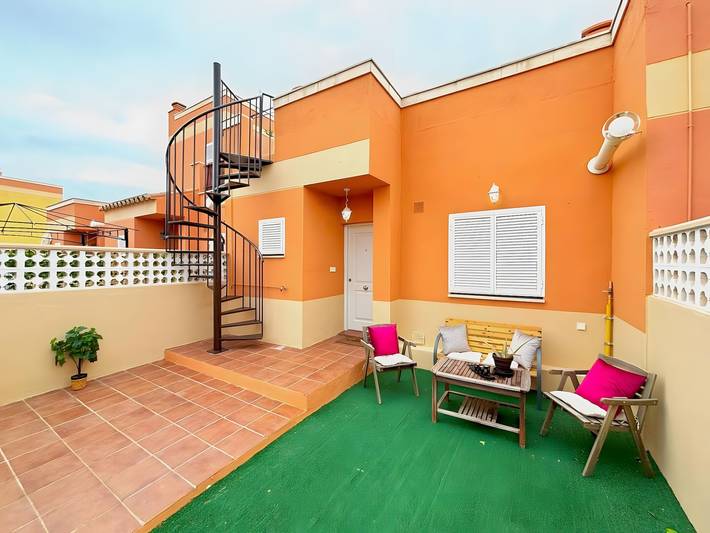 Chalet Málaga Axarquía Valle Niza with Sea Views, Pool, Wi-Fi, and Air Conditioning in Vélez-Málaga, Cordillera Penibética