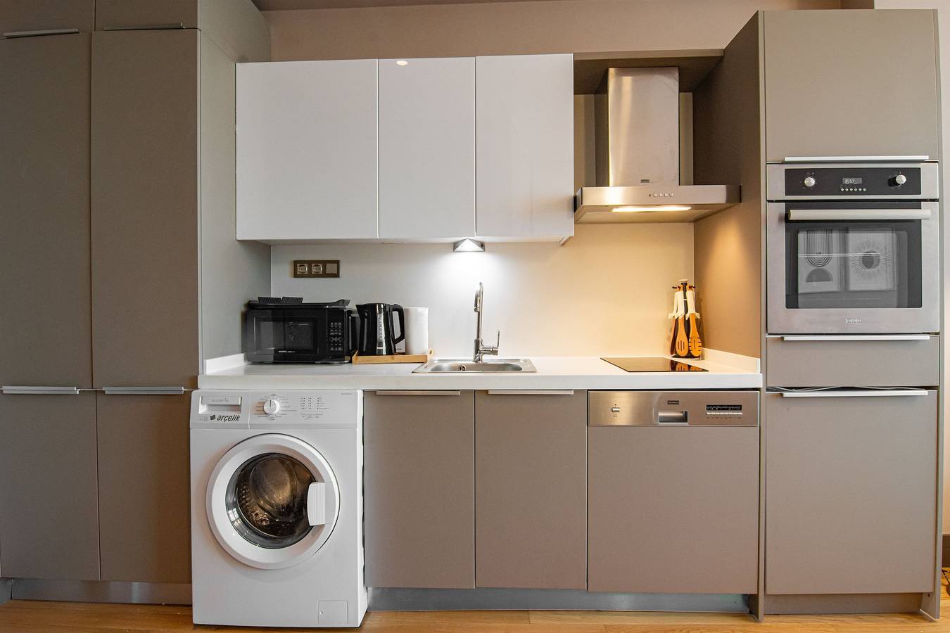 Ganzes Studio, Modern Studio Retreat  Batışehir Göztepe in Istanbul, Marmararegion