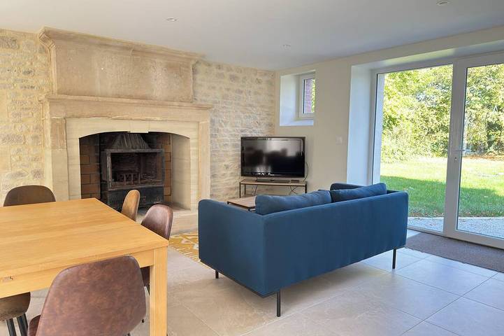 Location de vacances pour 7 personnes, avec jardin et terrasse à Vaux-sur-Aure