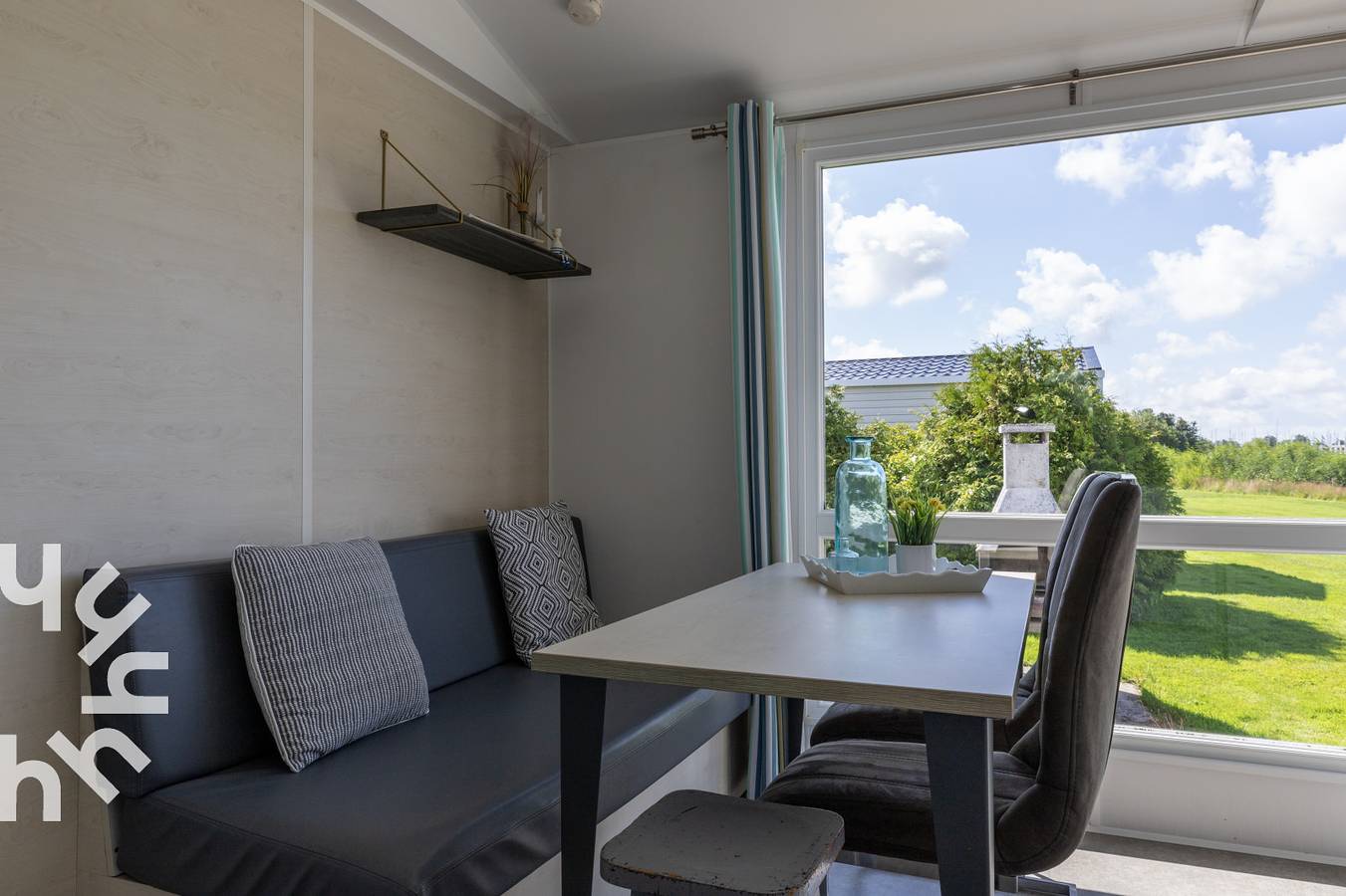 4-Personen-Chalet in Lemmer mit Außenkamin und freiem Blick auf das Wasser in Lemmer, Ijsselmeer