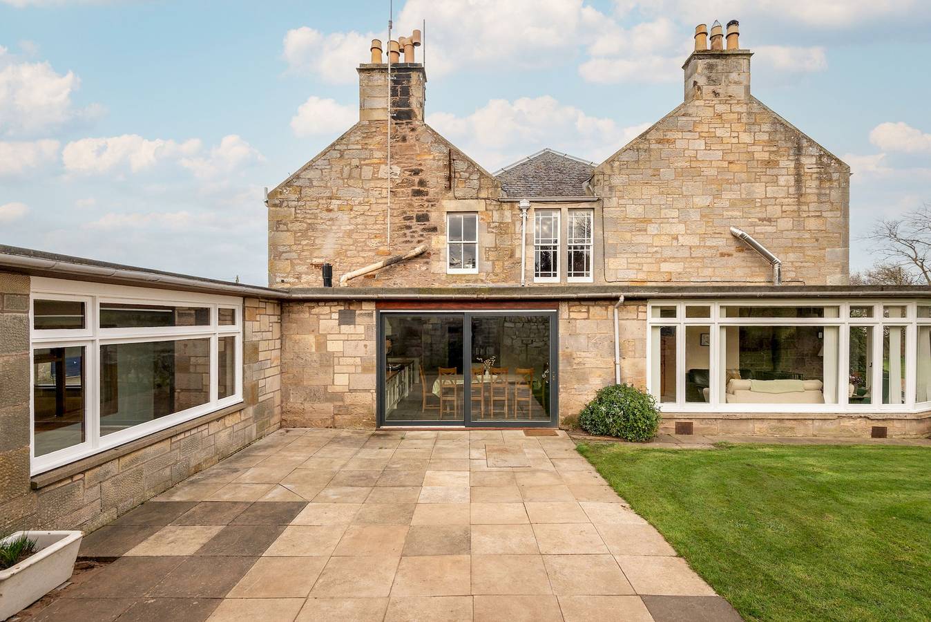 Easter Kincaple Farmhouse in Region Fife