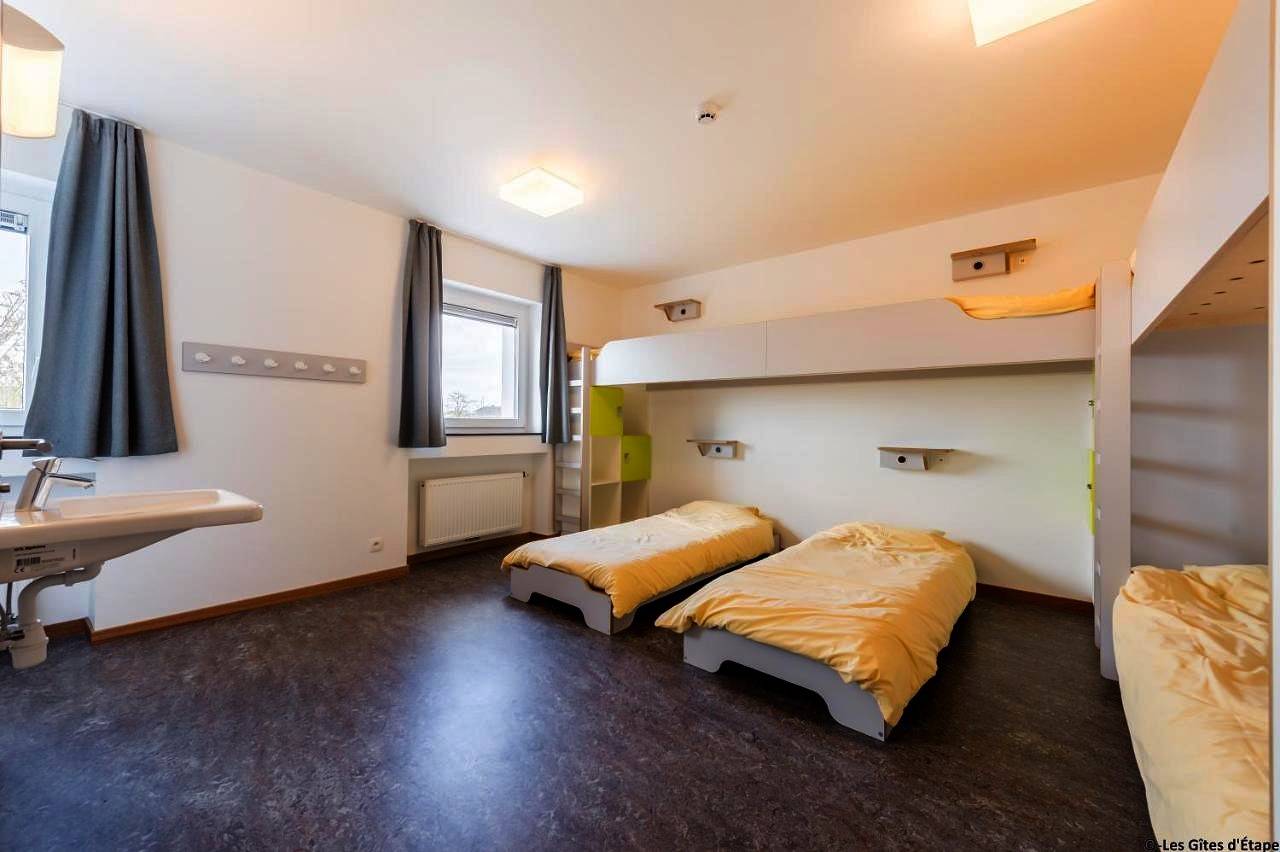 Single Room with Bathroom in Eupen, Hautes Fagnes