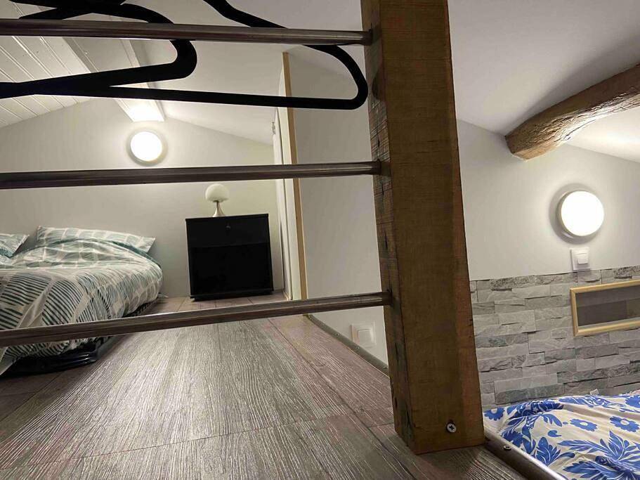 Appartement entier, One-Bedroom Apartment in Valence-en-Poitou, Vienne (France)