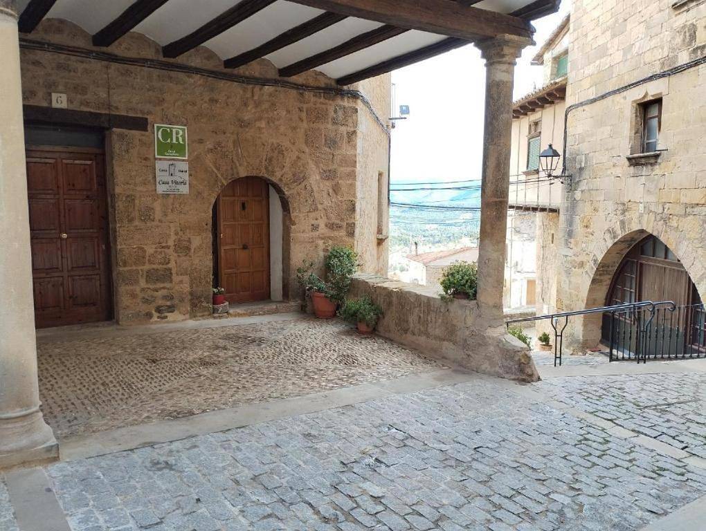 Two-Bedroom House in Monroyo, Provincia de Teruel