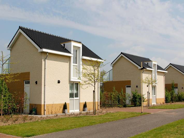 Vakantiehuis voor 4 personen, with Terras and Tuin as well as Sauna in Heel