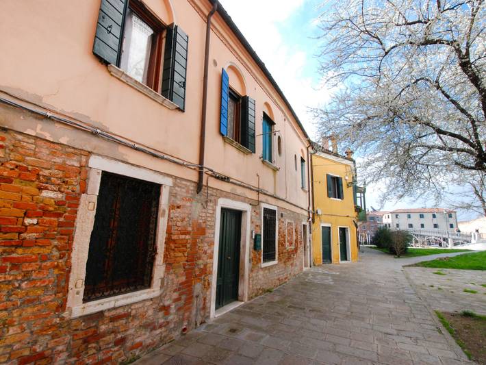 Gîte pour 4 personnes, avec Balcon et Vue dans Basilica Of San Pietro Di Castello