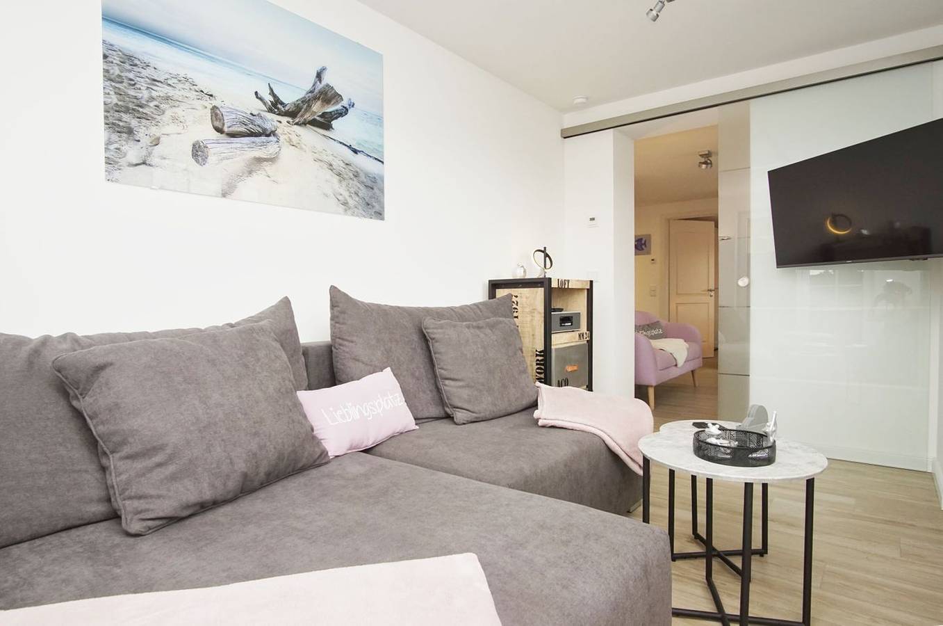 Ganze Wohnung, Modernen Ferienwohnung mit Balkon, Kamin - Alte Fischfabrik Lauterbach Fewo 13 in Lauterbach (Rügen), Putbus