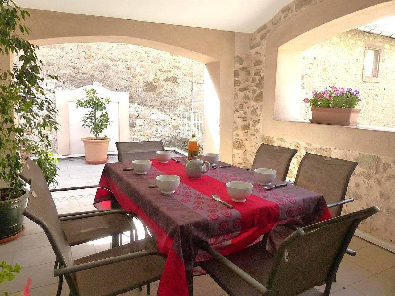 Le Portail du Midi in Mailhac, Narbonne region