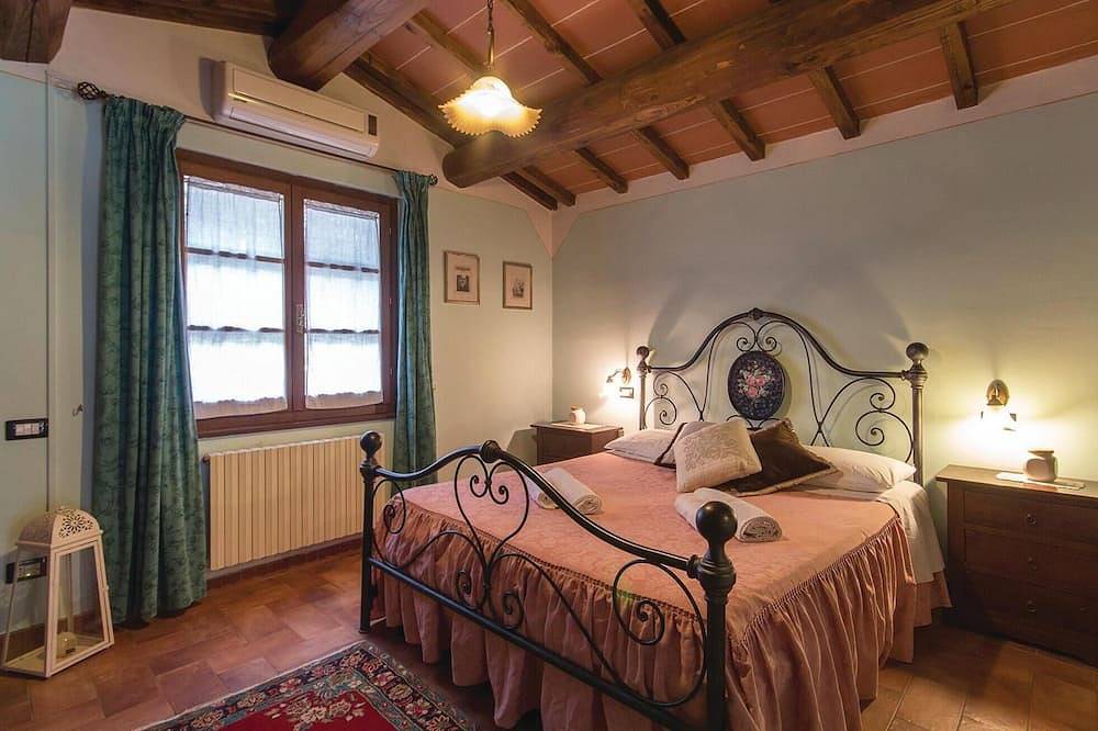 Cozy home in Castiglino del Lago Pg in Castiglione del Lago, Lake Trasimeno