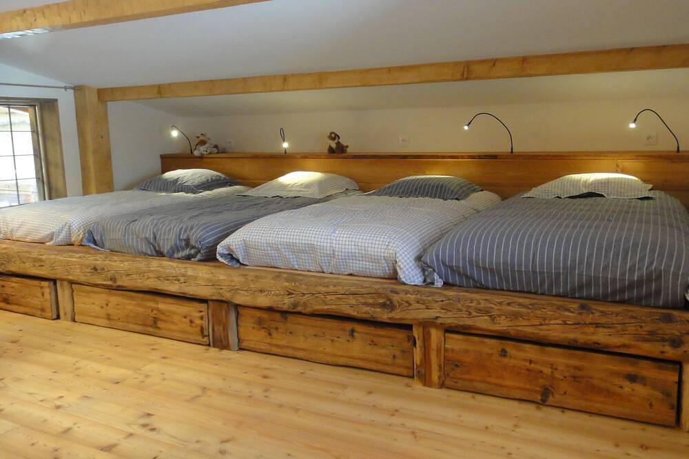 - 50 % du 28/02 au 7/03 Jolie ferme rénovée et indépendante 4 *  (6-10 pers.) in Saint-Véran, Queyras