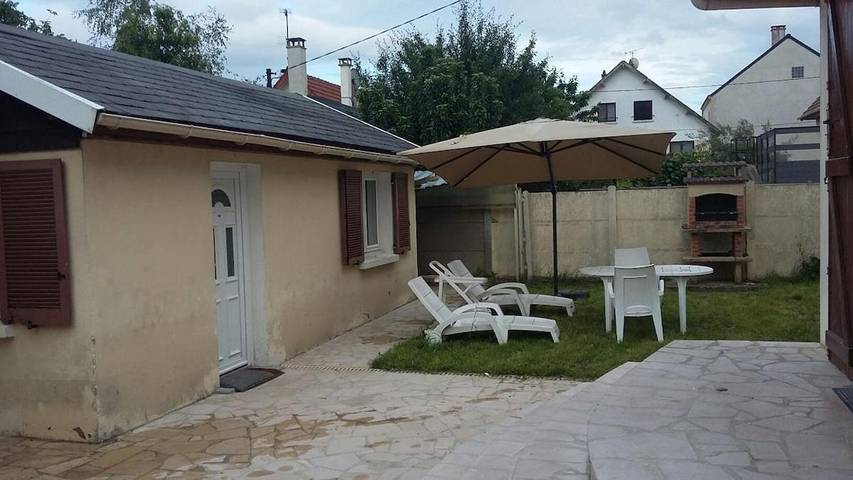 Location de vacances pour 4 personnes, avec jardin dans Roissy-en-Brie - 4