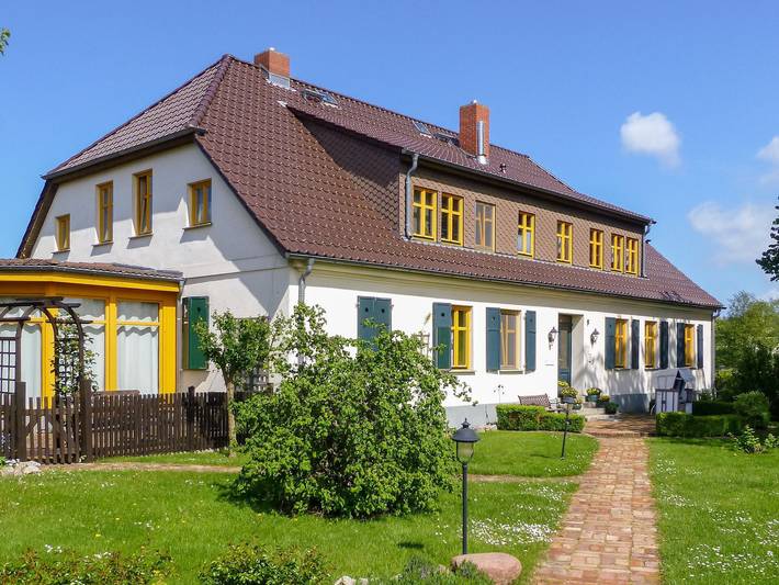 Ferienwohnung für 3 Personen, mit Garten und Sauna in Lubmin
