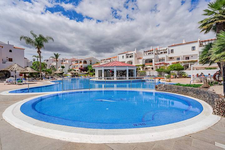 Holiday rental for 5 people, with Garden and Pool in Amarilla Golf
