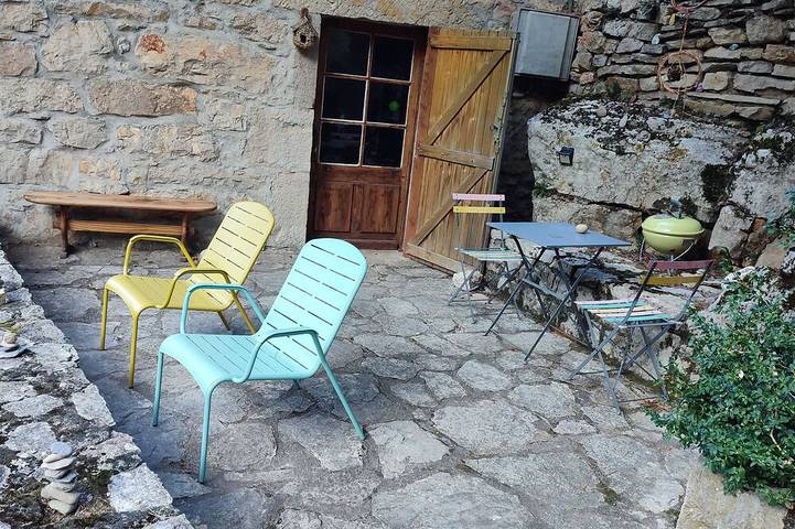 Typische Unterkunft in Lozerienne, Zugang zum Fluss Tarn - Kanu inklusive. in Gorges du Tarn Causses, Cevennen