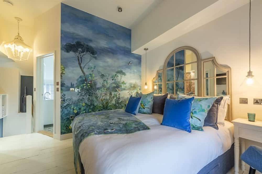 No. 33 Cottage 2, Thornham, Norfolk in Thornham, Norfolk Coast