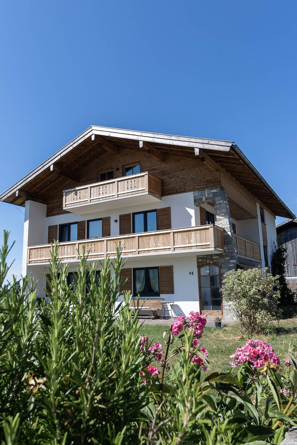 Ganze Ferienwohnung, Bachwagnerhof - Ferienwohnung Lina, 80 m², 2-4 Personen, Wohnzimmer, Küche, 2 Schlafzimmer, Du/Wc, Balkon in Staudach-Egerndach, Chiemsee