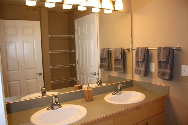 Vacation rental for 6 people, with balcony in Ocean Shores