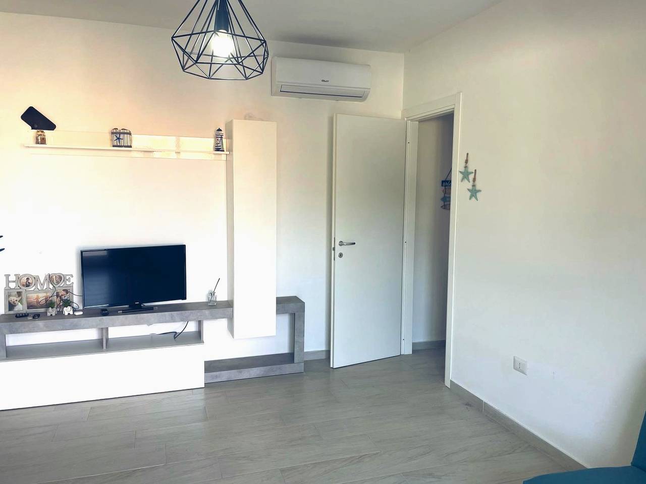 Ganze Wohnung, Affittimoderni La Maddalena - Mada13 in Parco Nazionale dell'Arcipelago di La Maddalena, La Maddalena