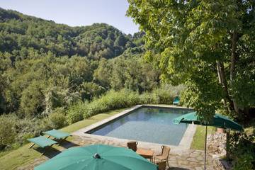Villa for 10 People in Pescaglia, Italian Riviera, Photo 3