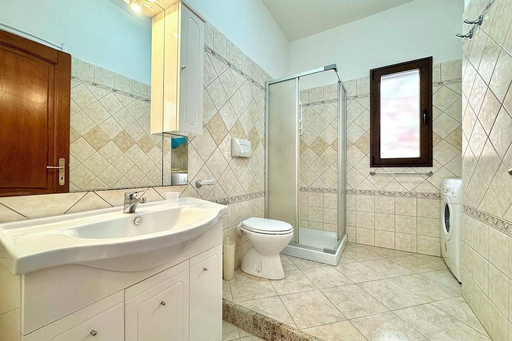 Apartamento entero, \" The Secret Patio \" in Bari Sardo, Provincia de Ogliastra